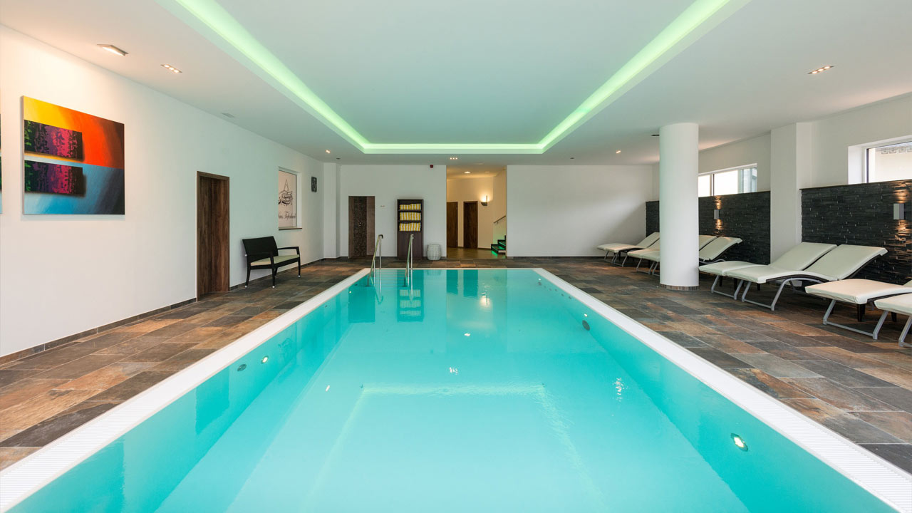 livingpool_neubau_hotel_tiefenbach_3