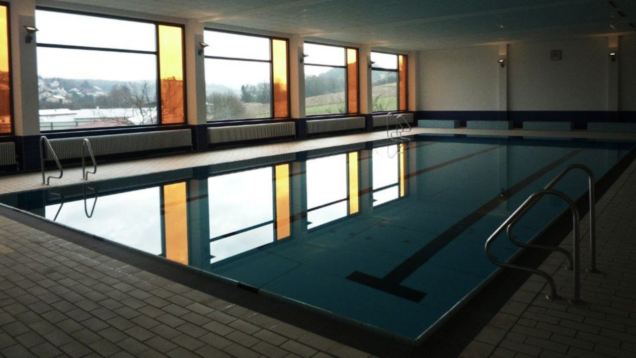 livingpool_sanierung_gewerbe_neckarbischofsheim_3