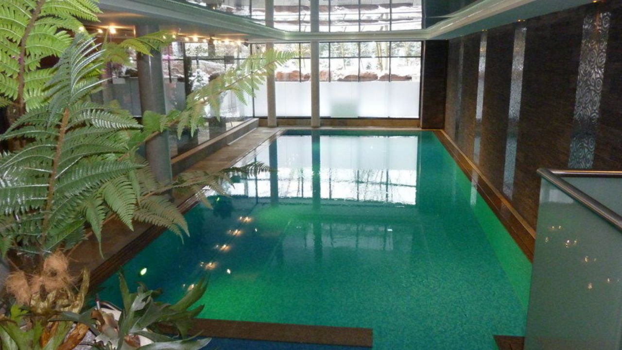 livingpool_neubau_felsenland_4