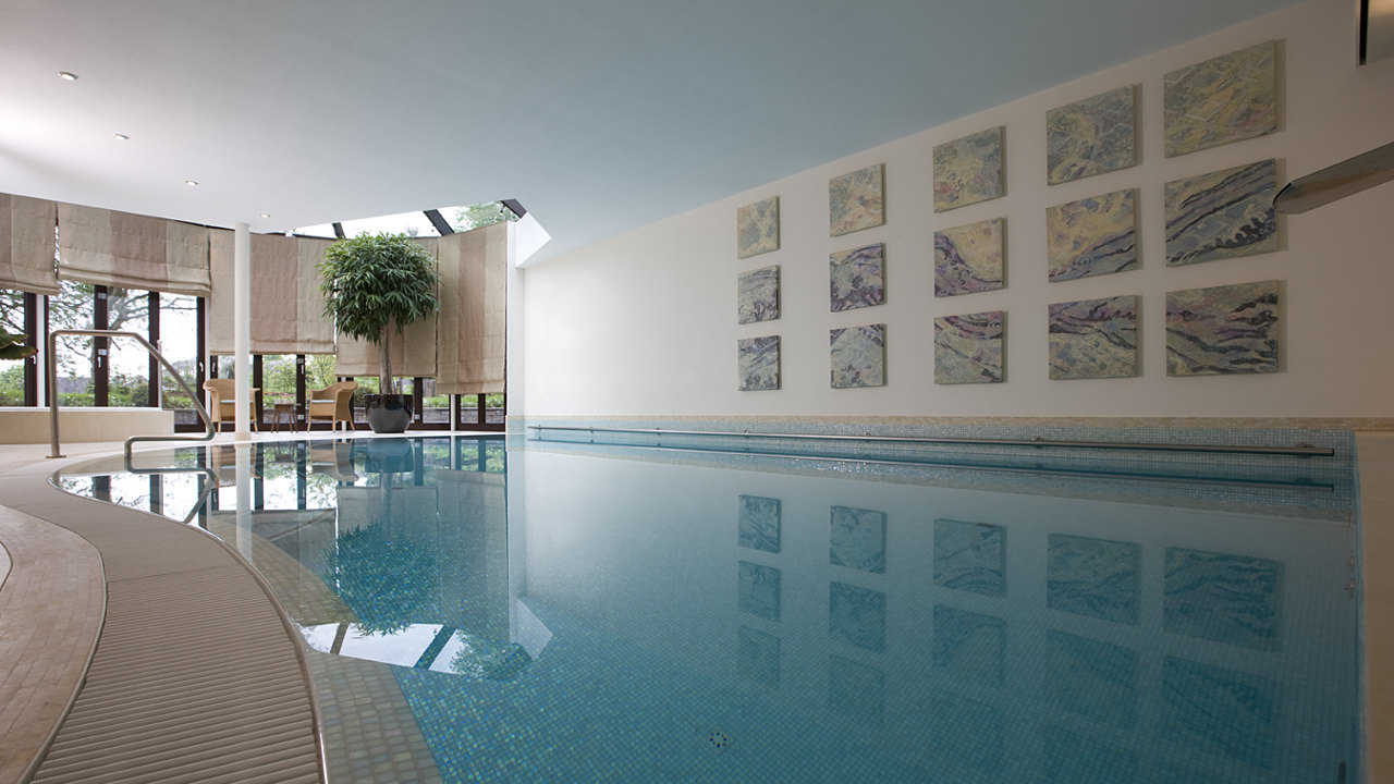 livingpool_neubau_privat_ Wasserfall_2